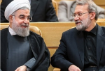 «شیخ دیپلمات» همچنان در نظرسنجی ها در صدر است ، روایت بلومبرگ از حمایت یک اصولگرای بانفوذ از روحانی